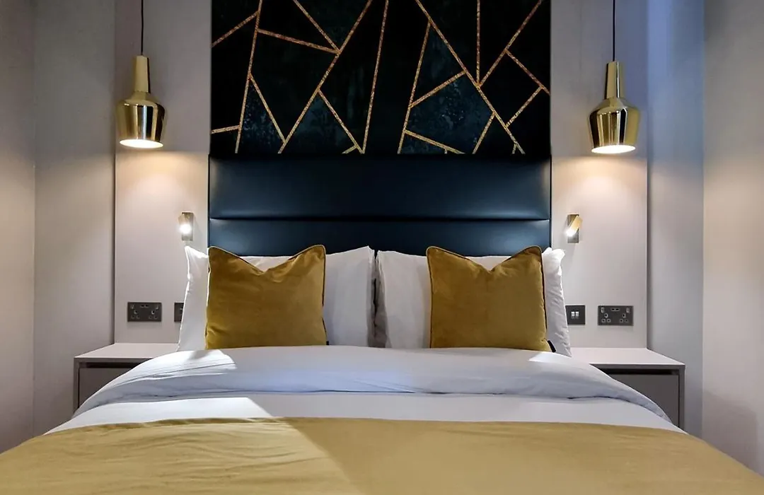 Nox Earls Court-1